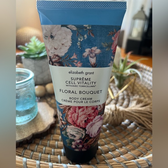 $5 Add On! Elizabeth Grant Body Cream - Picture 1 of 1